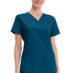 قميص Cherokee WW665 بياقة على شكل V بقصة كلاسيكية عصرية